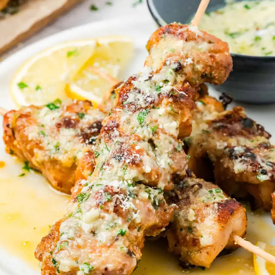 Garlic Parmesan Chicken Skewers – Flavorful, Quick & Easy
