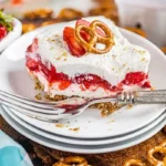 Grandma’s Strawberry Pretzel Salad: The Ultimate Sweet & Salty Treat